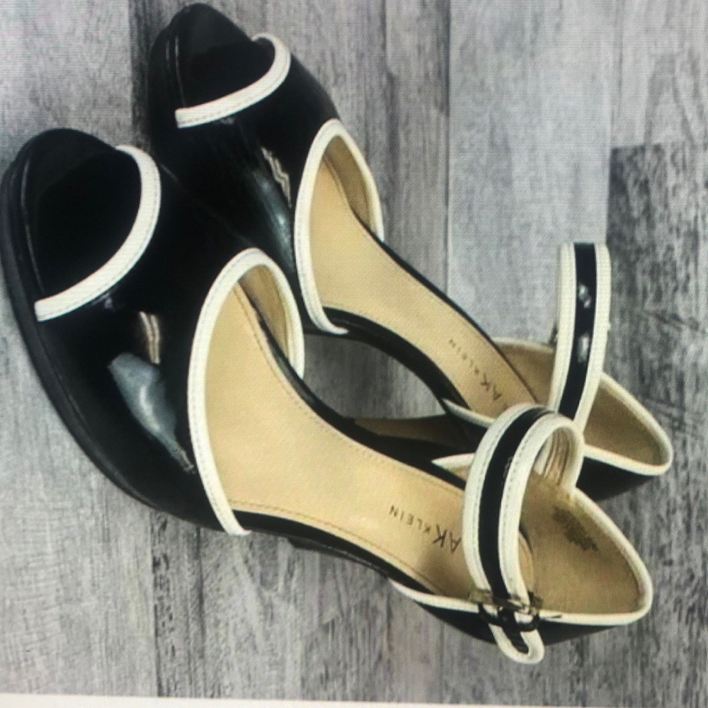 Anne Klein women’s heeled